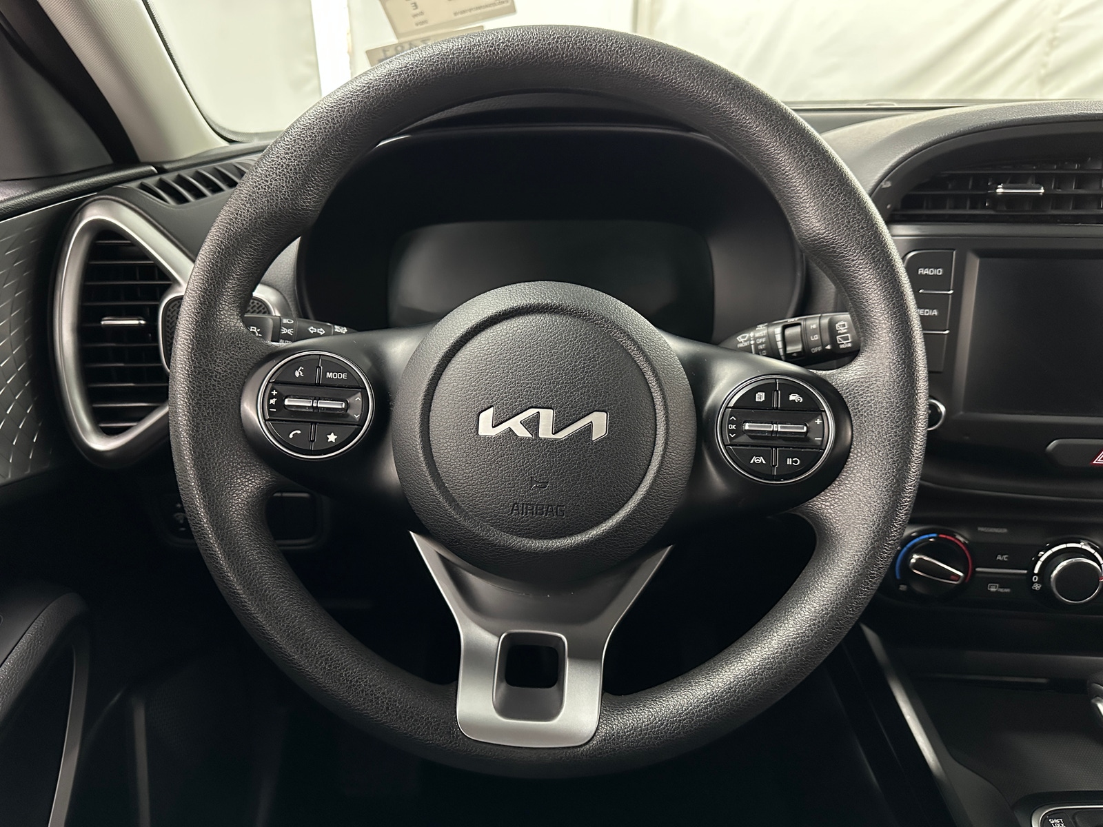 Thumbnail: 2024 Kia Soul - 5