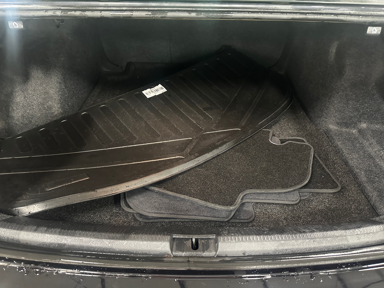 Thumbnail: 2017 Volkswagen Passat - 6