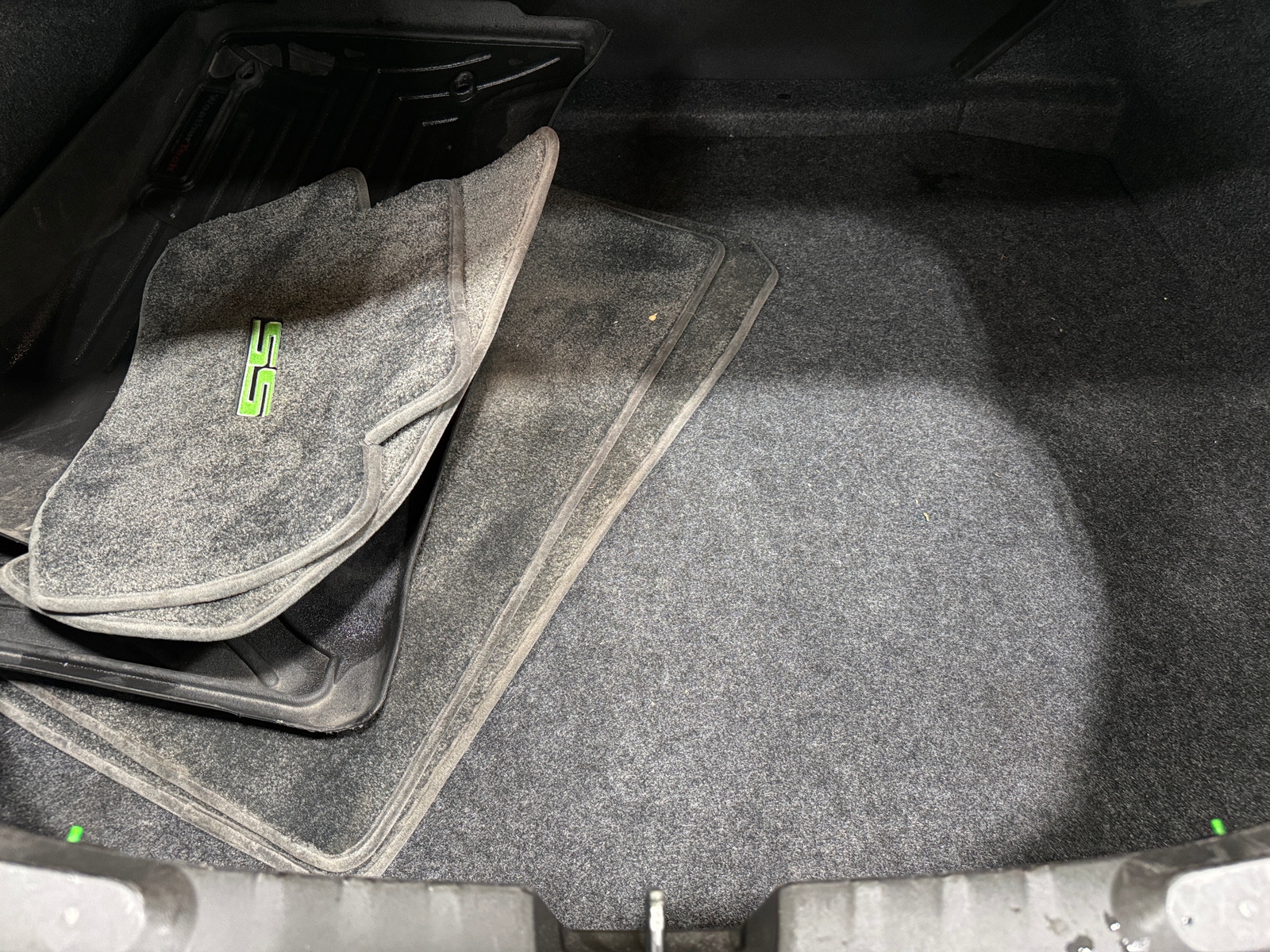 Thumbnail: 2011 Chevrolet Camaro - 4