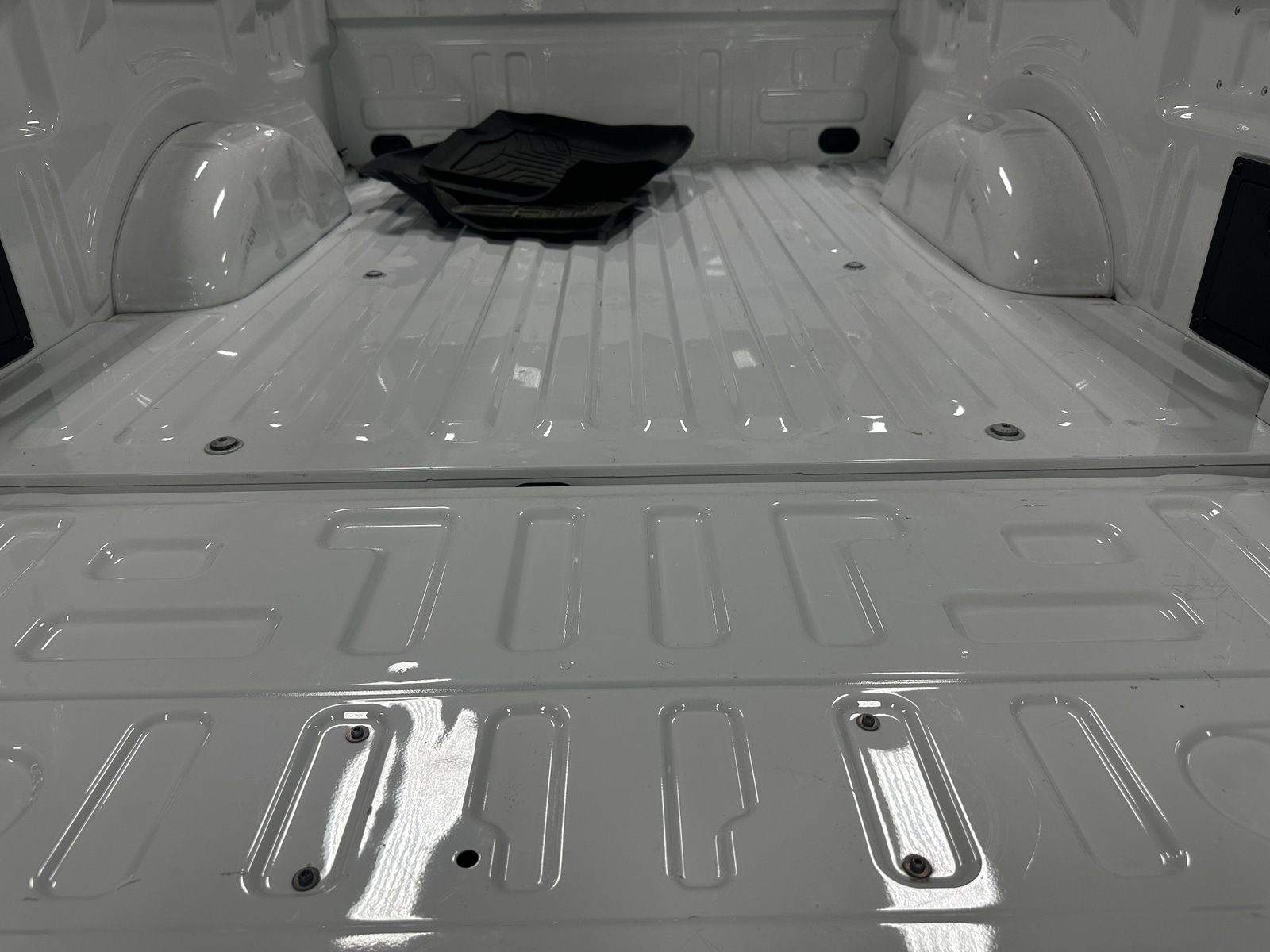 Thumbnail: 2024 Ford Econoline - 7