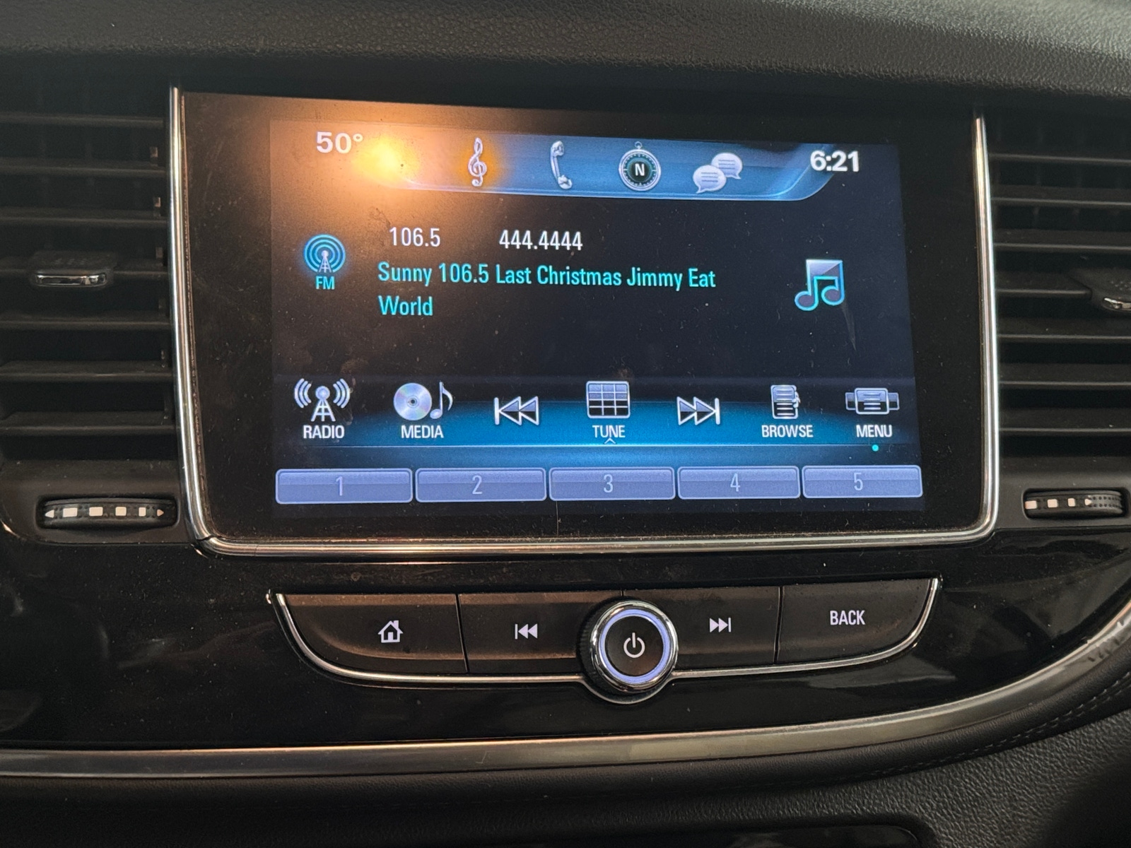 Thumbnail: 2017 Buick Encore - 3