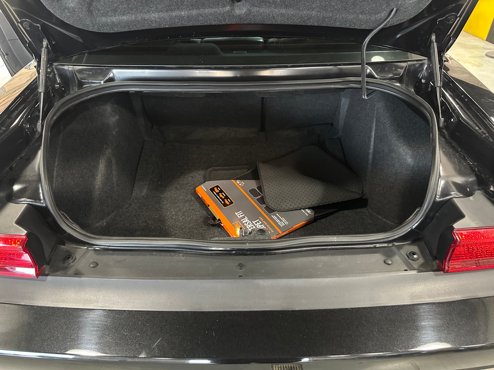 Thumbnail: 2010 Dodge Challenger - 4