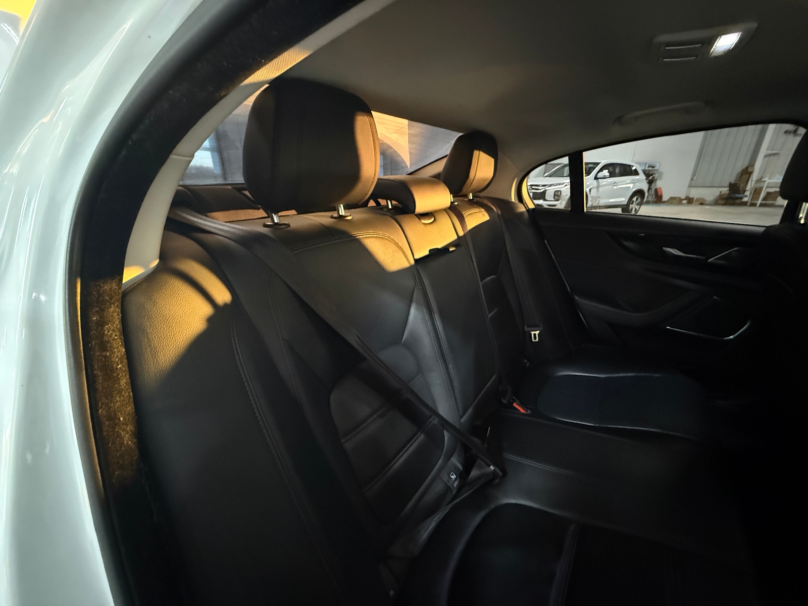 Thumbnail: 2020 Jaguar XE - 4