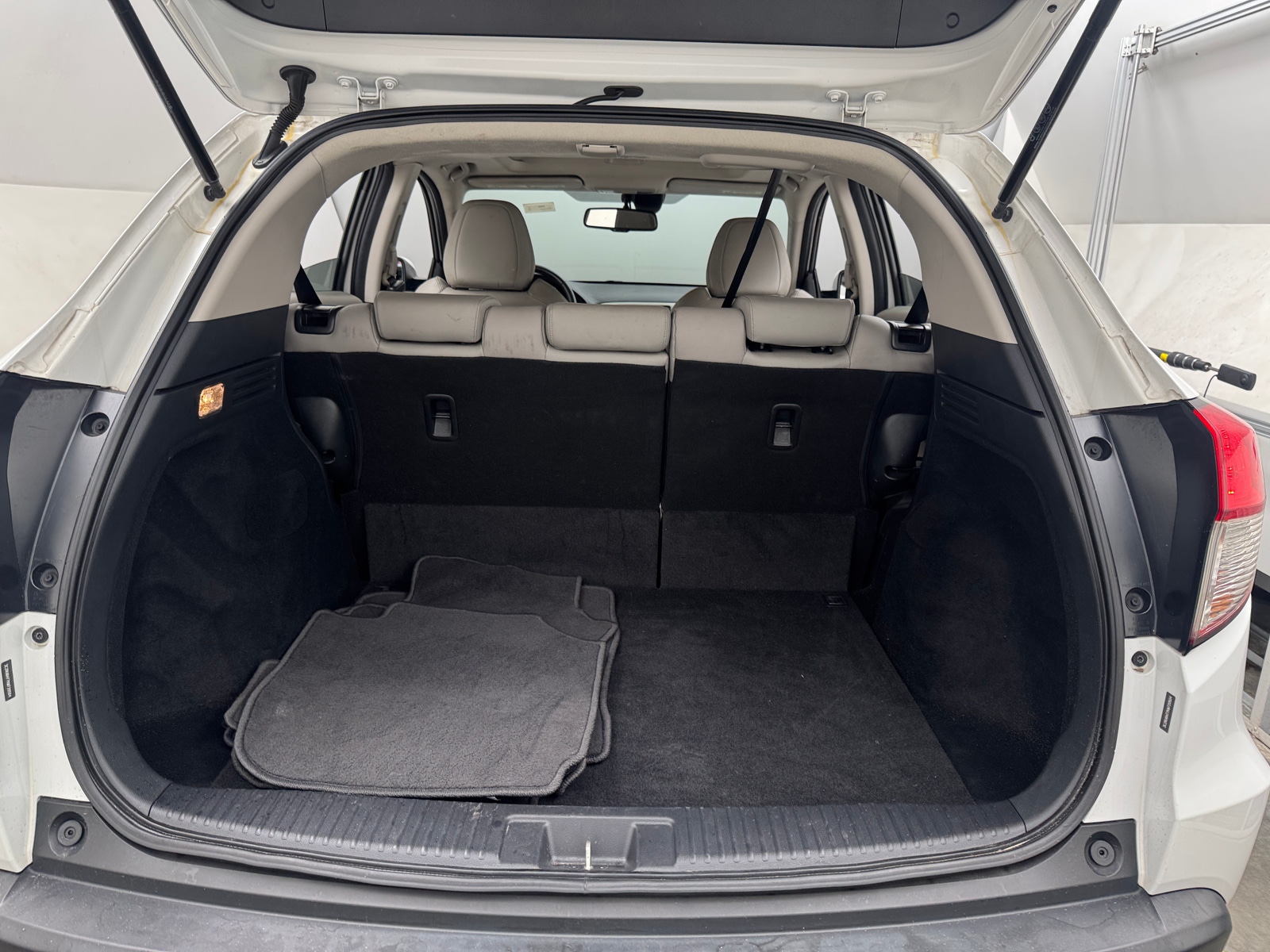 Thumbnail: 2019 Honda HR-V - 6