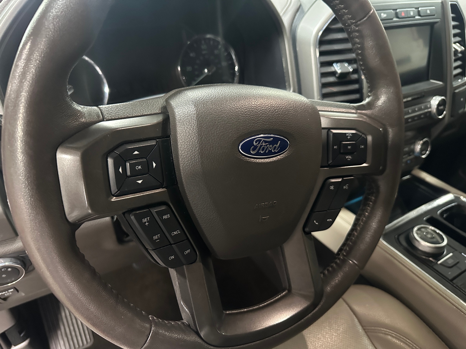 Thumbnail: 2020 Ford Expedition - 5