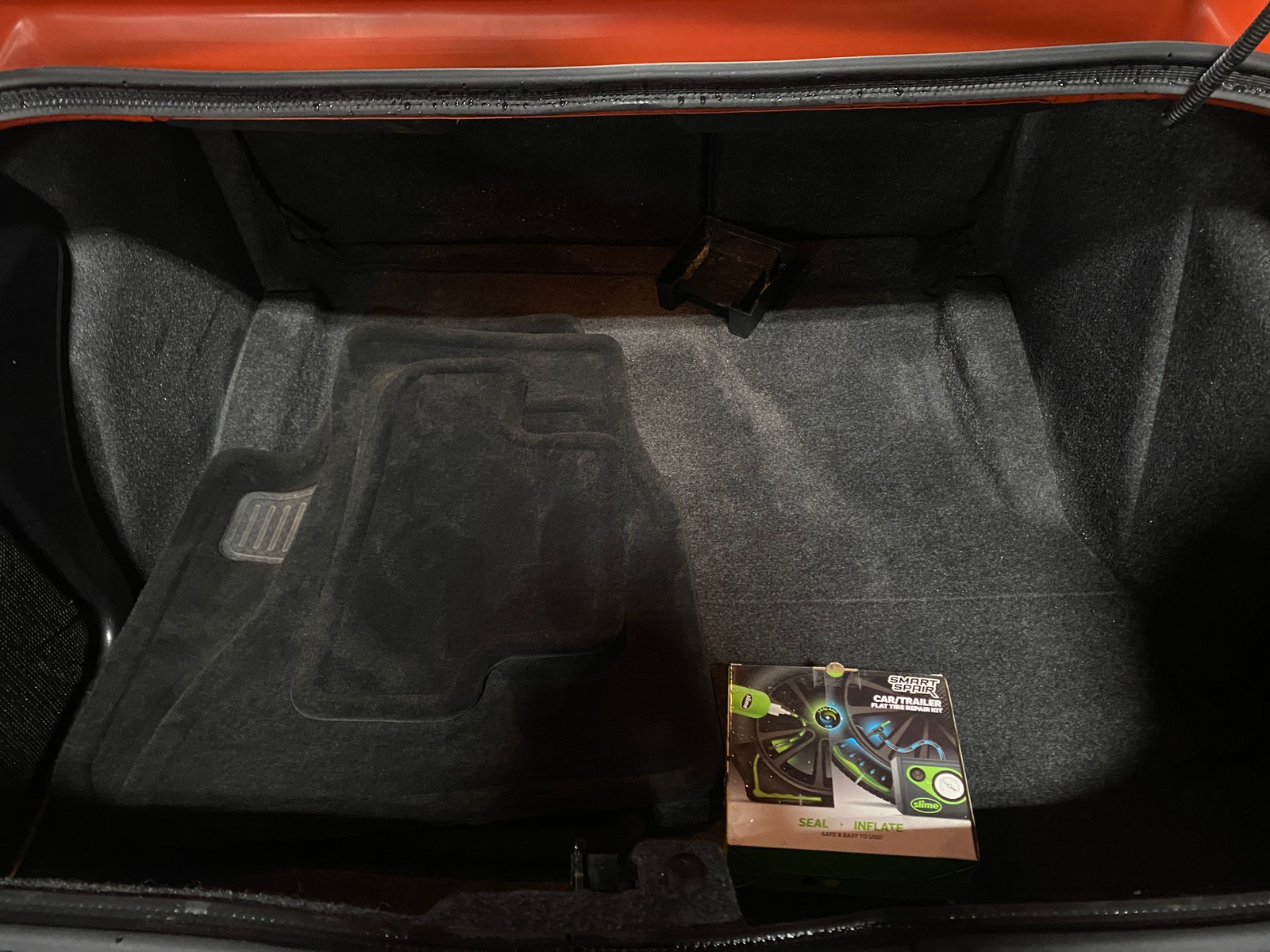 Thumbnail: 2009 Dodge Challenger - 4