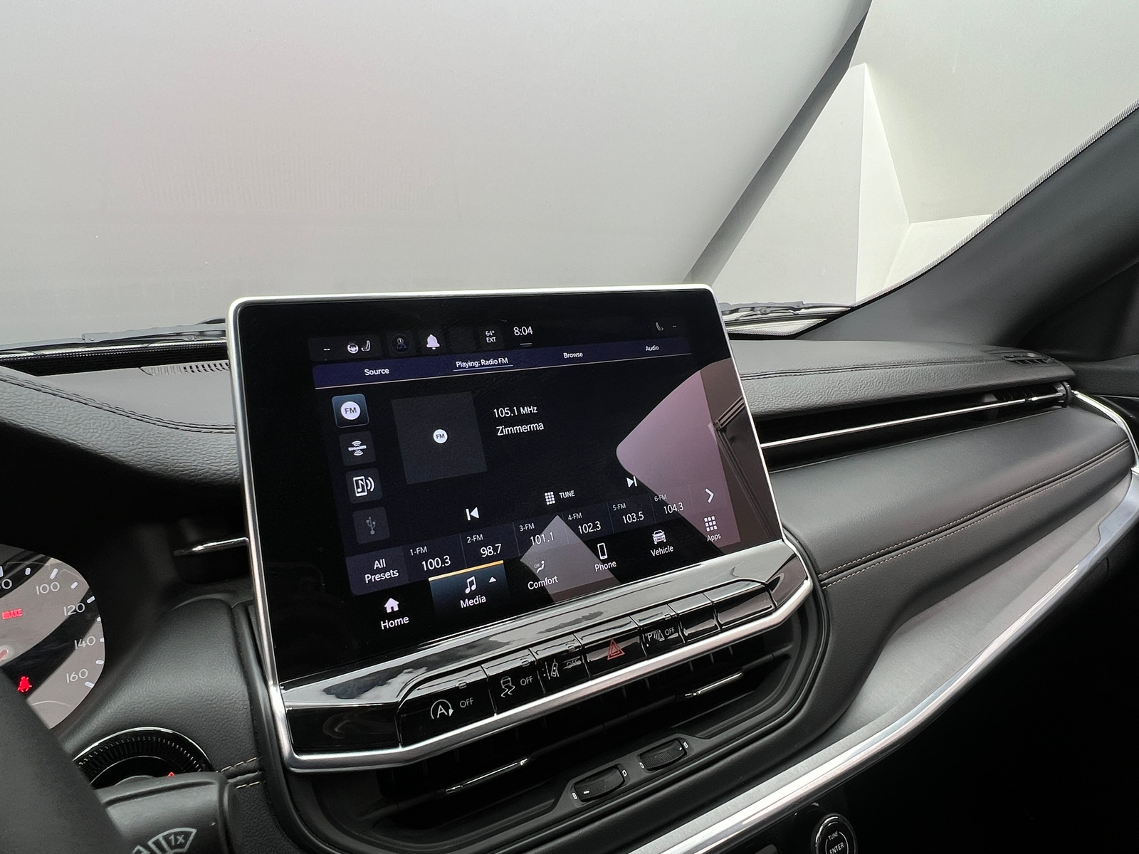 Thumbnail: 2023 Jeep Compass - 3