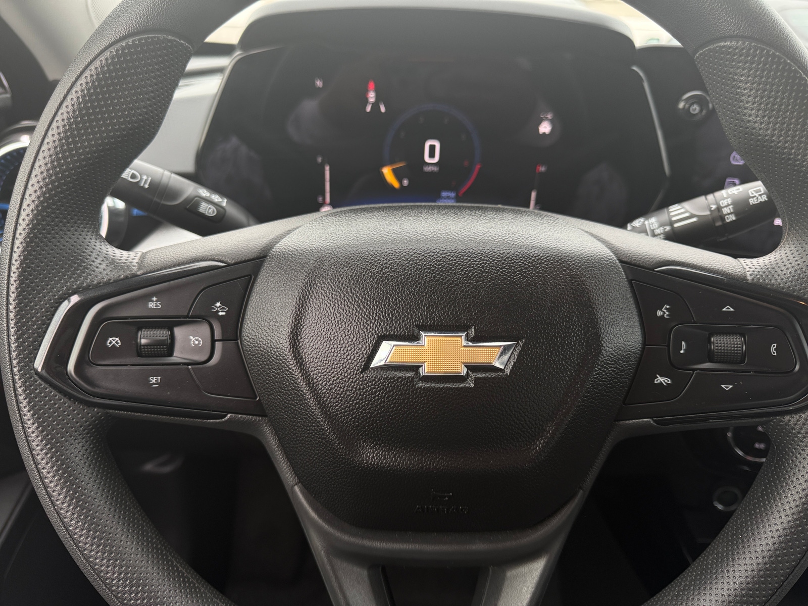 Thumbnail: 2025 Chevrolet Trax - 5