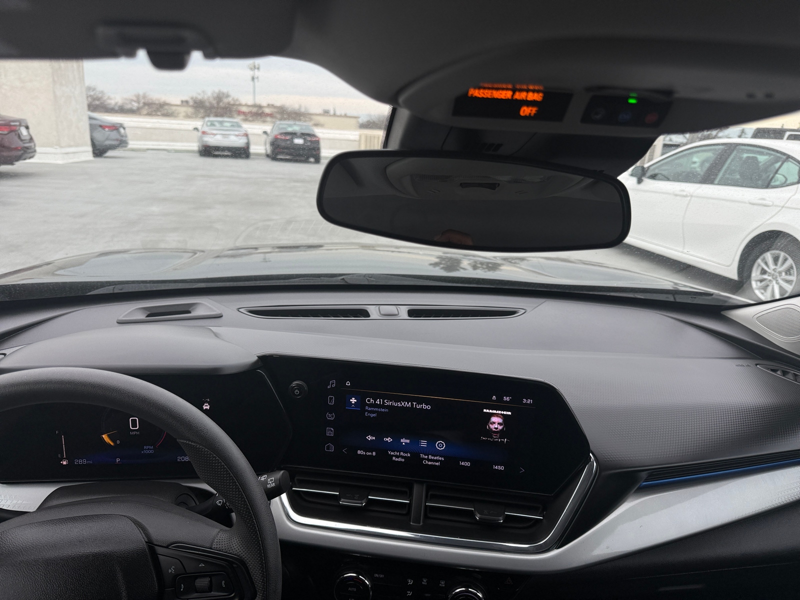 Thumbnail: 2025 Chevrolet Trax - 3