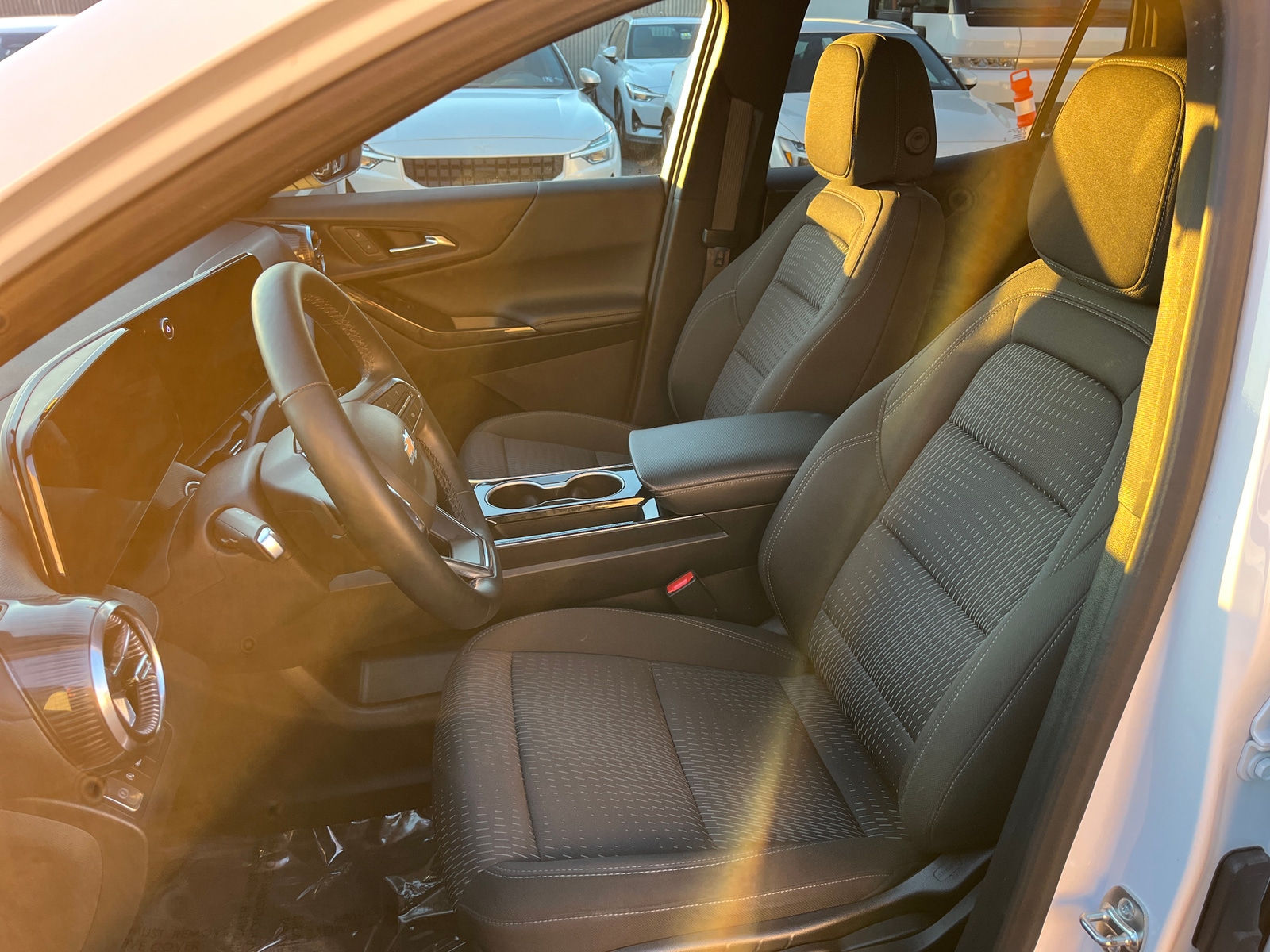 Thumbnail: 2025 Chevrolet Equinox - 2