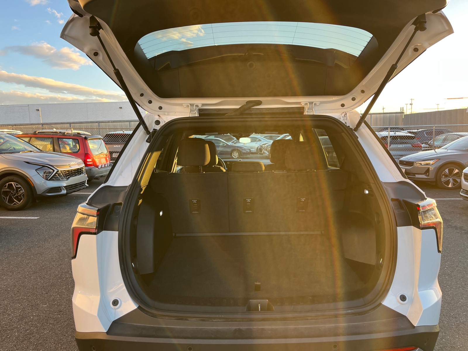 Thumbnail: 2025 Chevrolet Equinox - 6