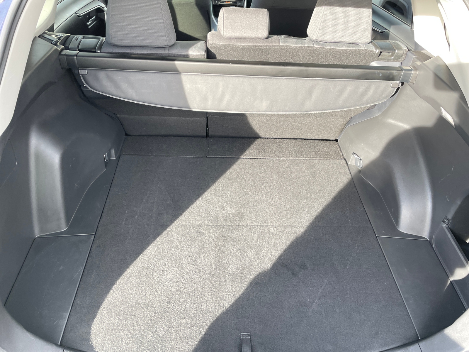 Thumbnail: 2025 Toyota RAV4 - 6