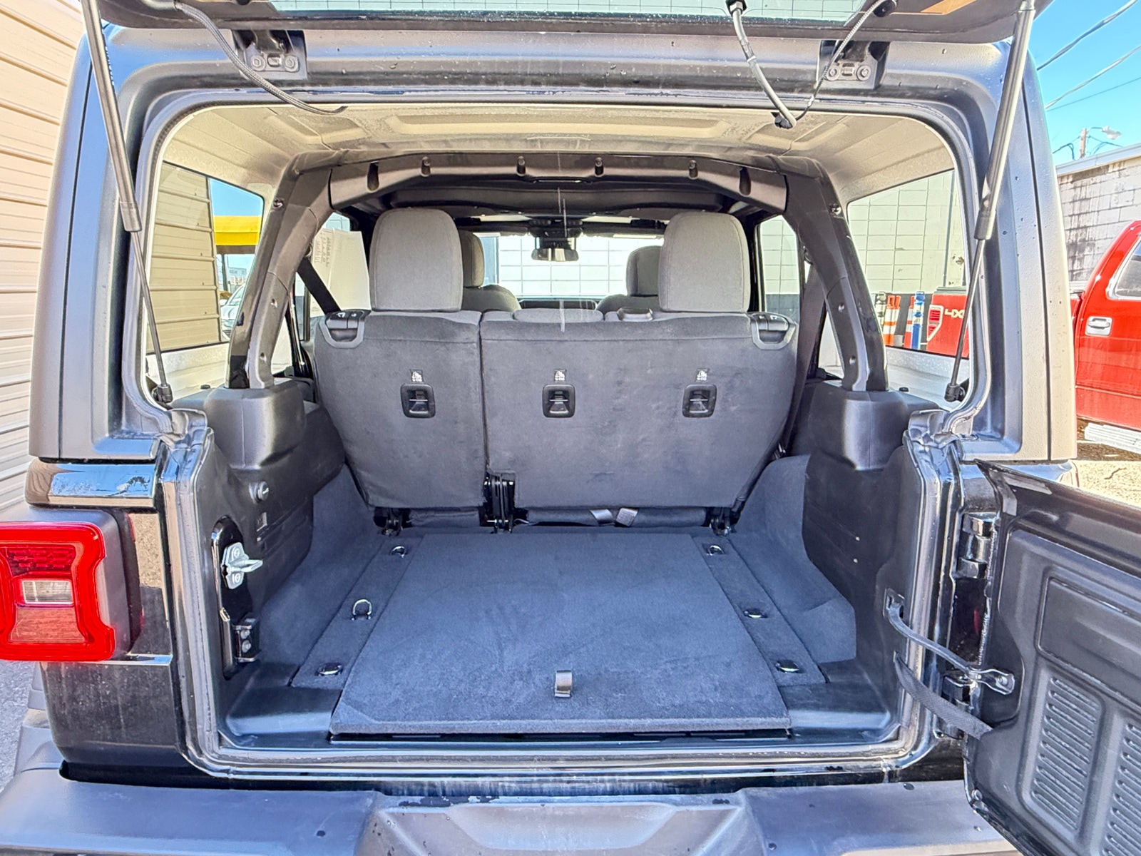 Thumbnail: 2025 Jeep Wrangler - 6