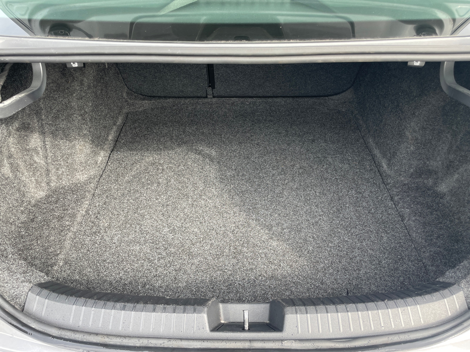 Thumbnail: 2025 Volkswagen Jetta - 6