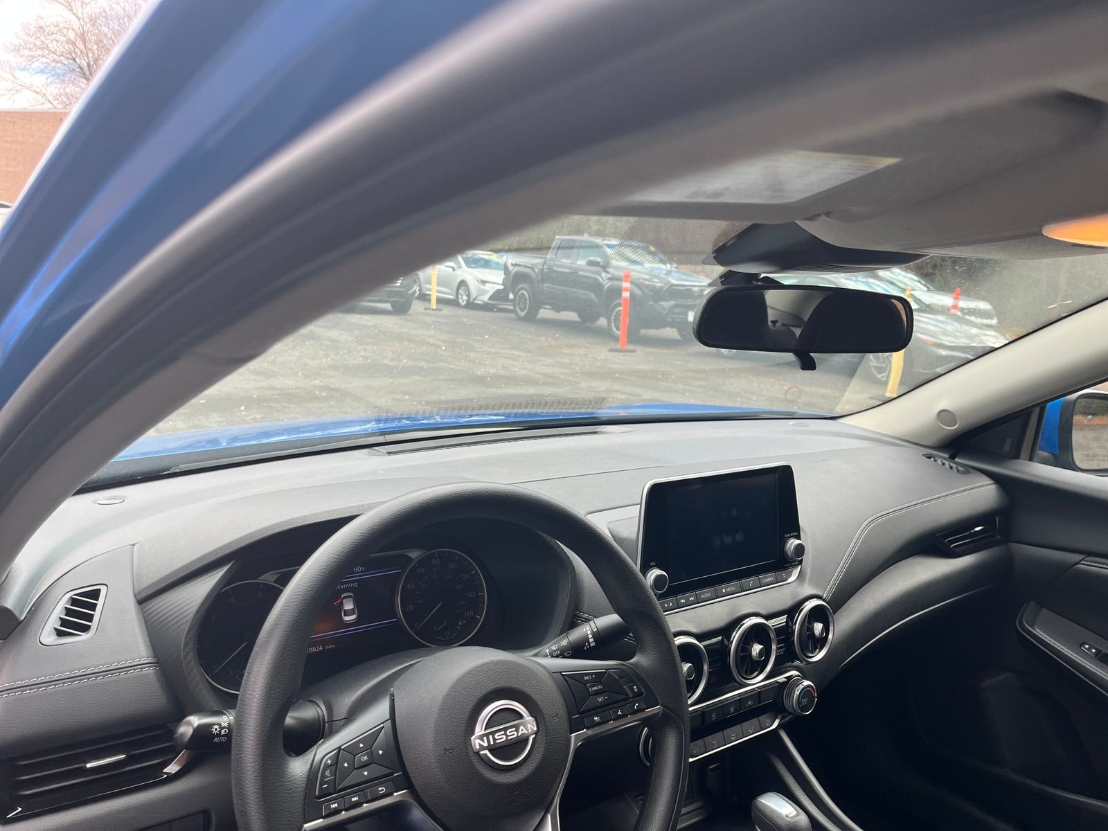 Thumbnail: 2025 Nissan Sentra - 3