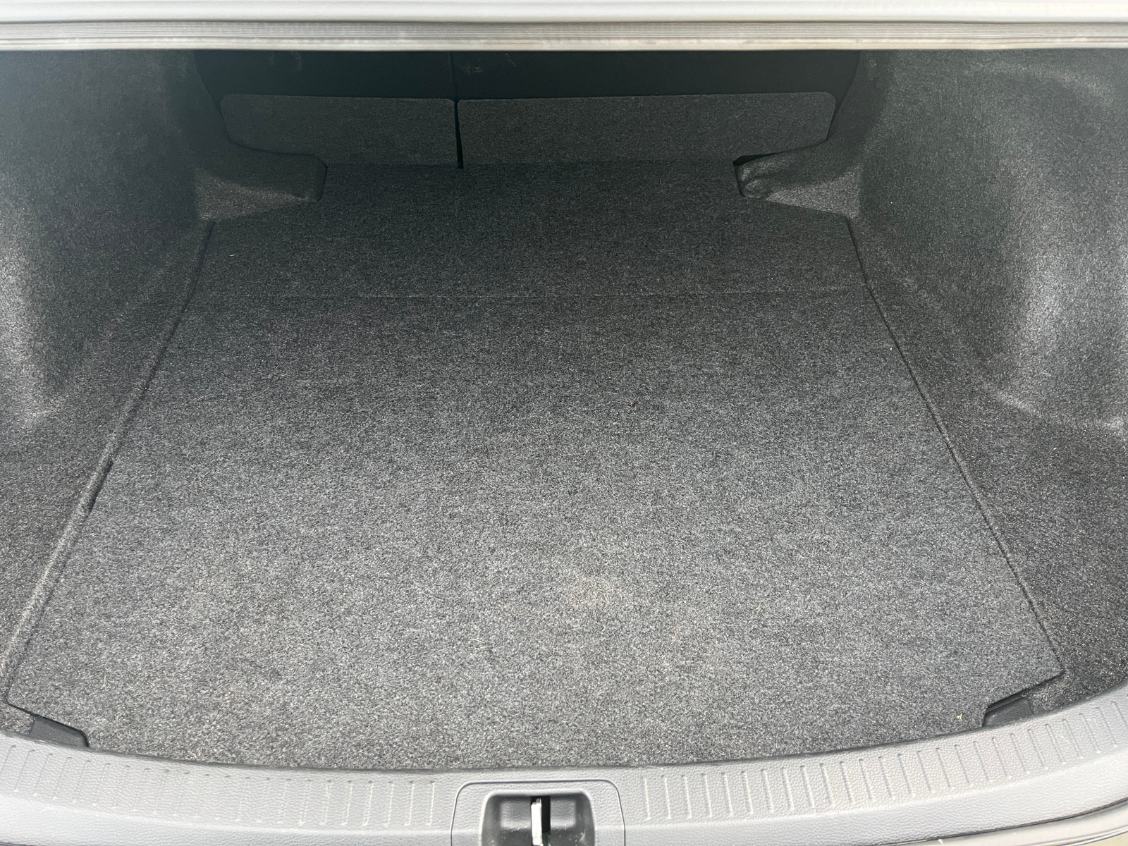 Thumbnail: 2025 Toyota Corolla - 6