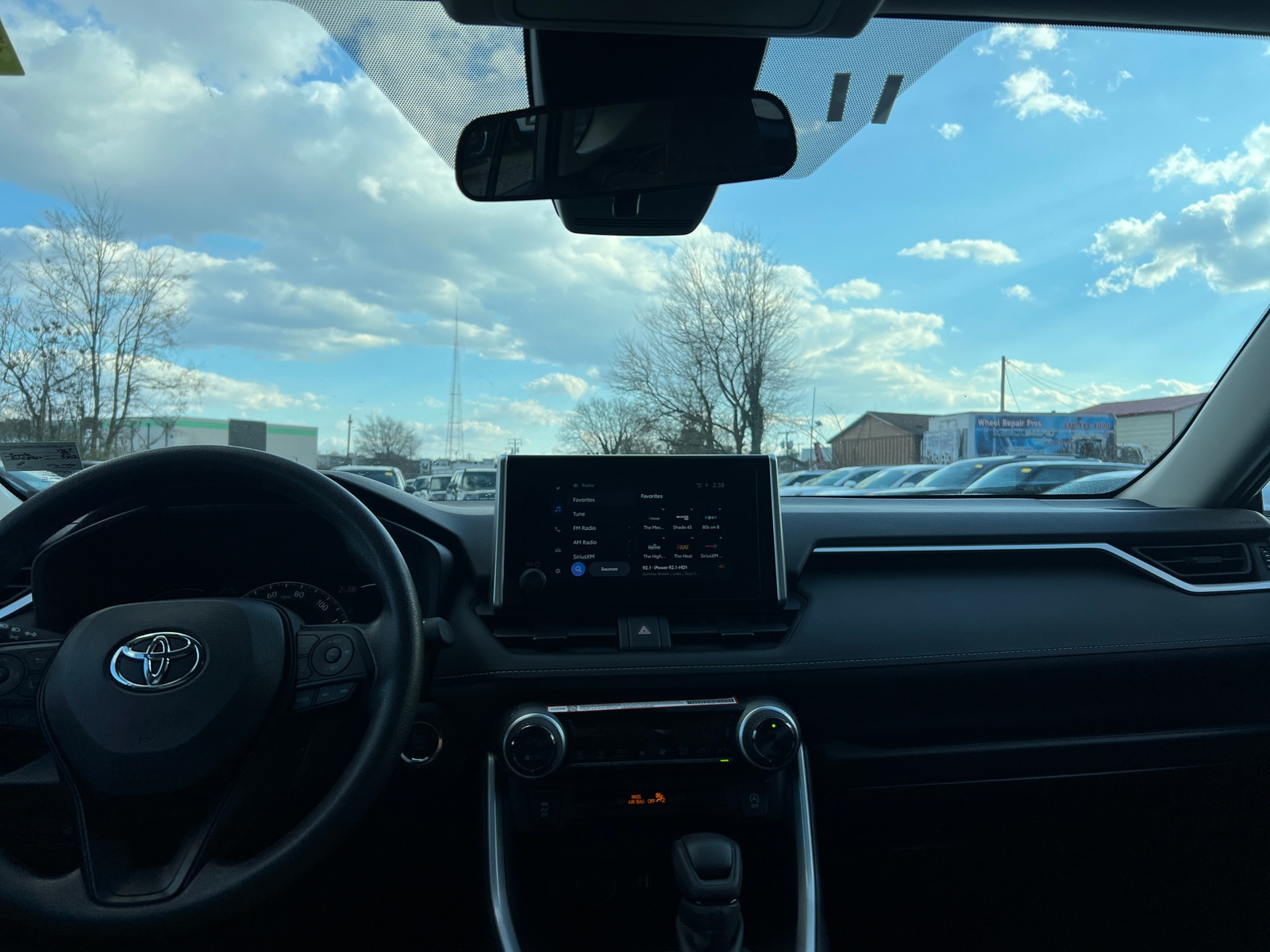 Thumbnail: 2025 Toyota RAV4 - 3