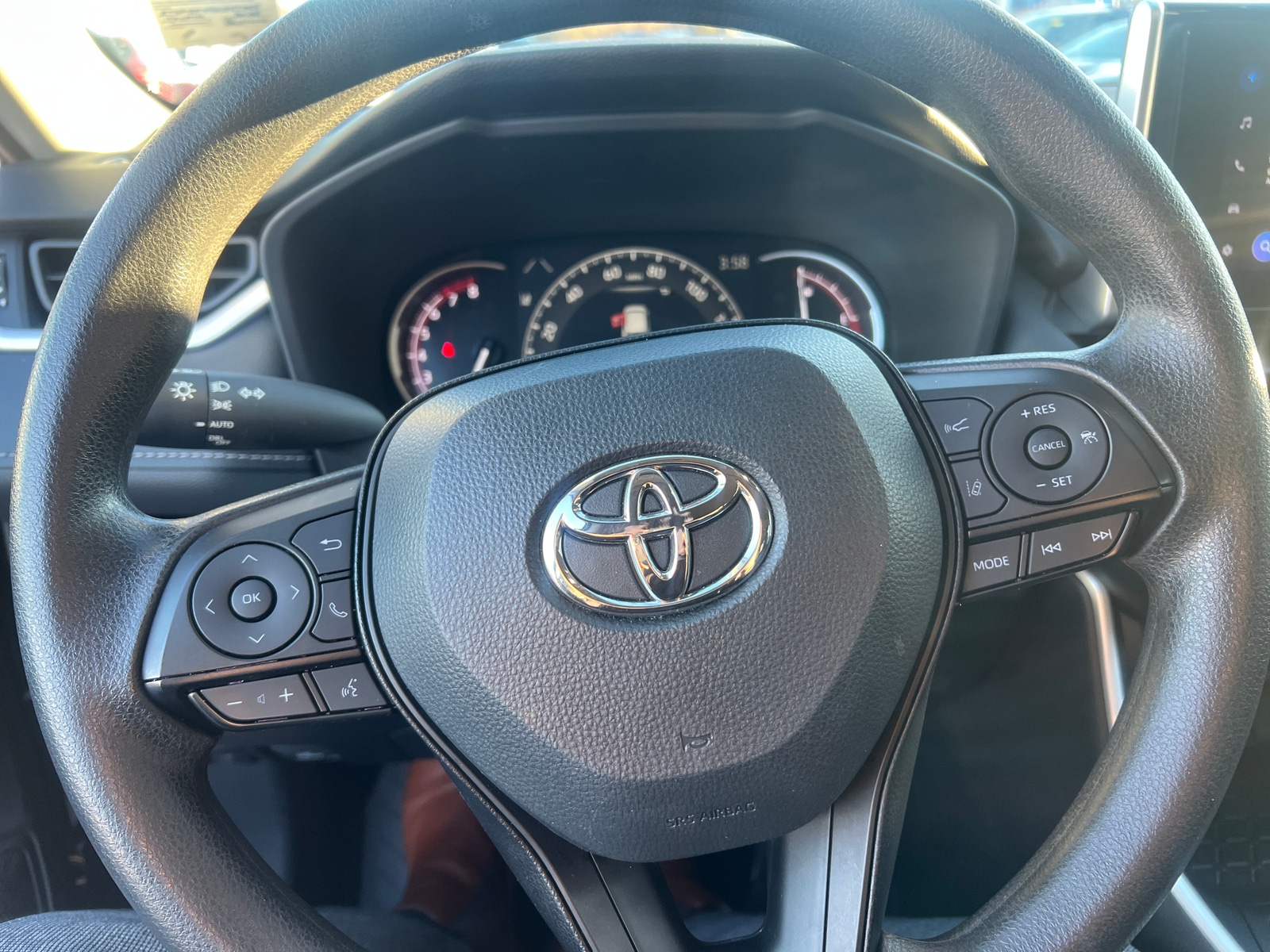 Thumbnail: 2025 Toyota RAV4 - 5