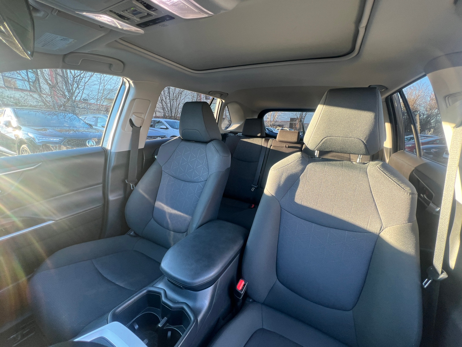 Thumbnail: 2025 Toyota RAV4 - 2