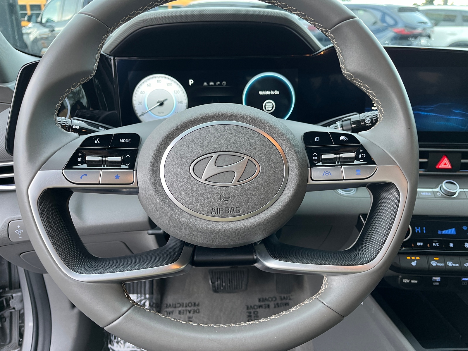 Thumbnail: 2025 Hyundai Elantra - 4