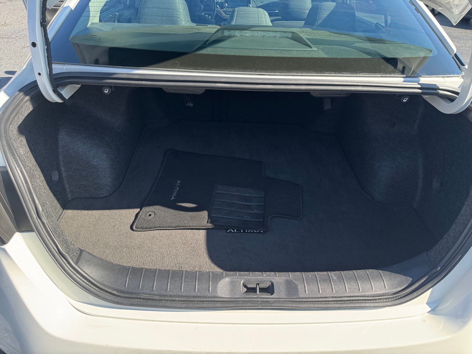 Thumbnail: 2025 Nissan Altima - 5