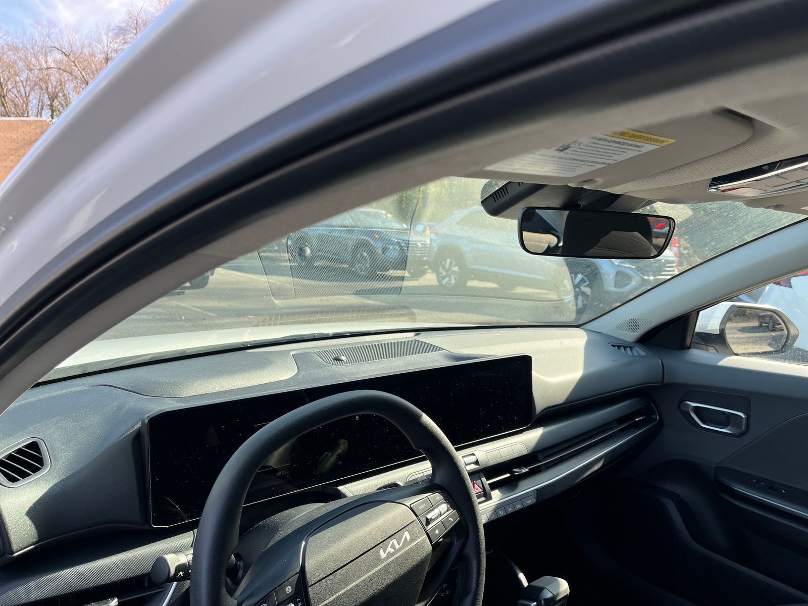 Thumbnail: 2025 Kia K4 - 3