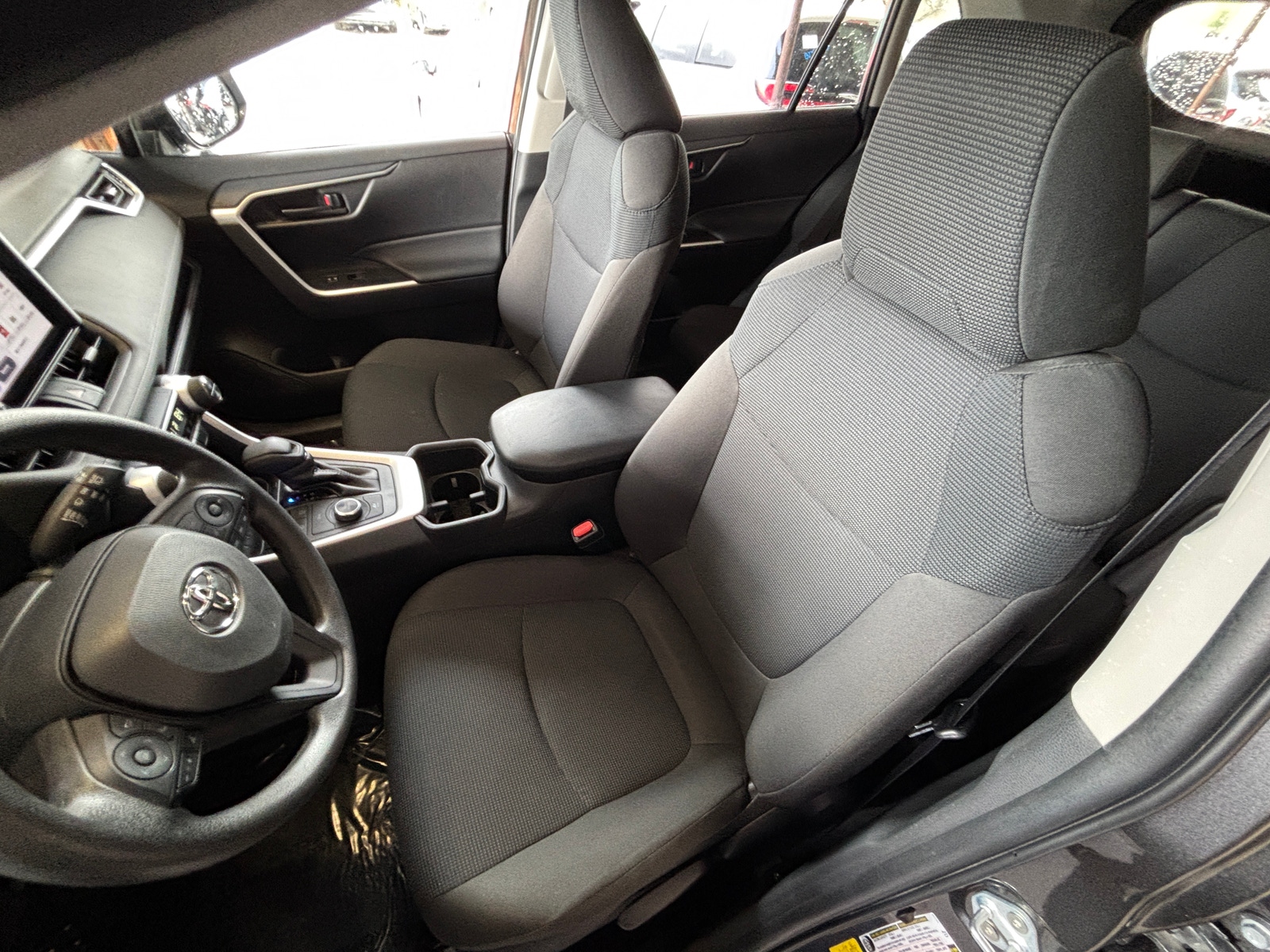 Thumbnail: 2025 Toyota RAV4 - 2