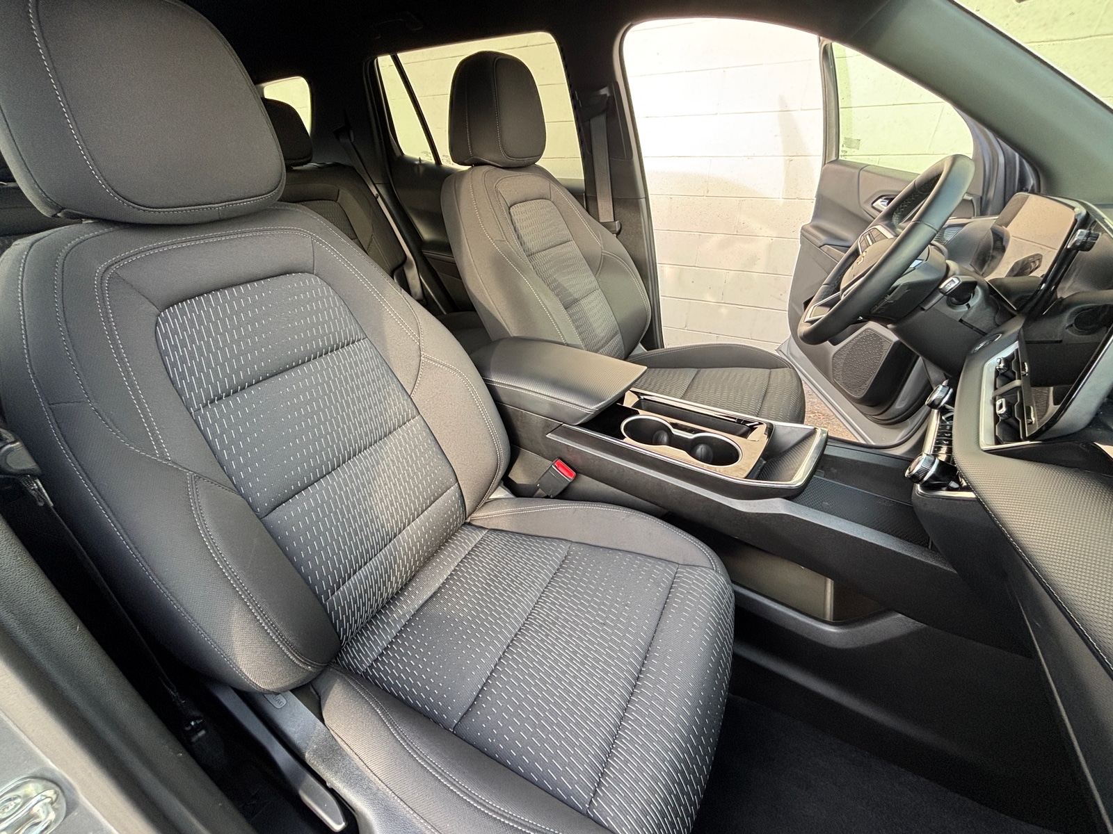 Thumbnail: 2025 Chevrolet Equinox - 2