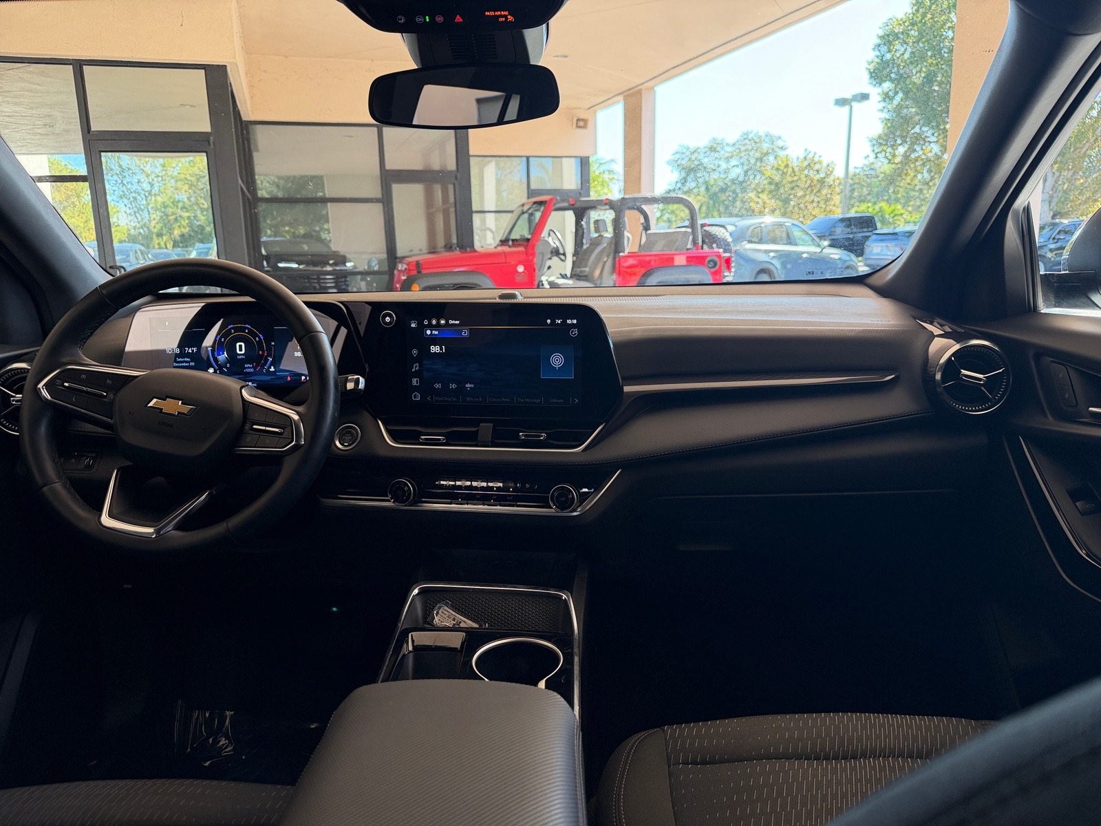 Thumbnail: 2025 Chevrolet Equinox - 3