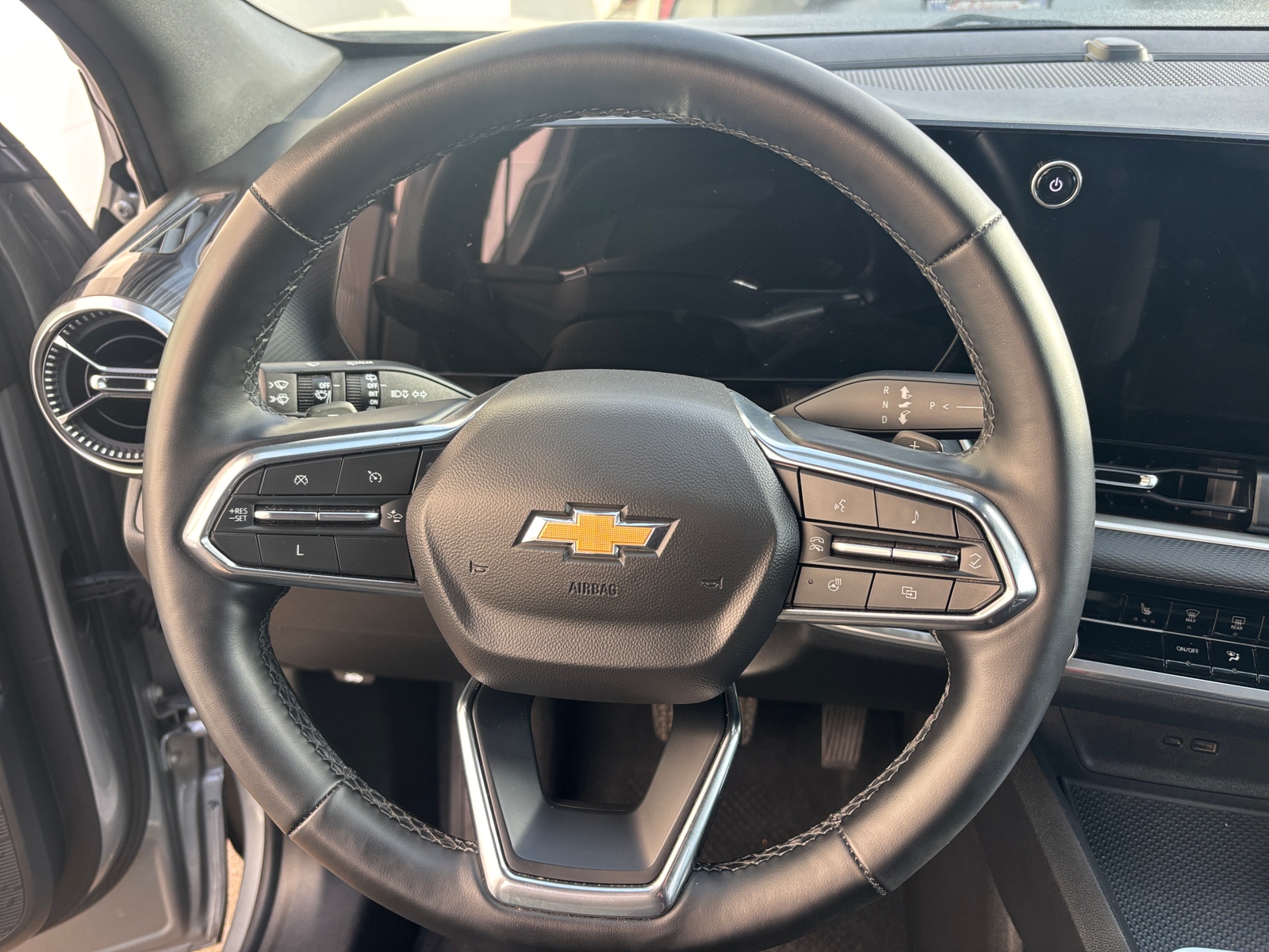 Thumbnail: 2025 Chevrolet Equinox - 5