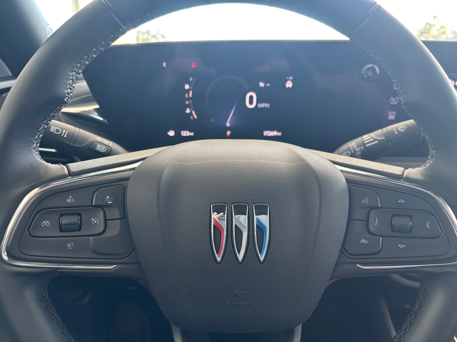 Thumbnail: 2025 Buick Envista - 4