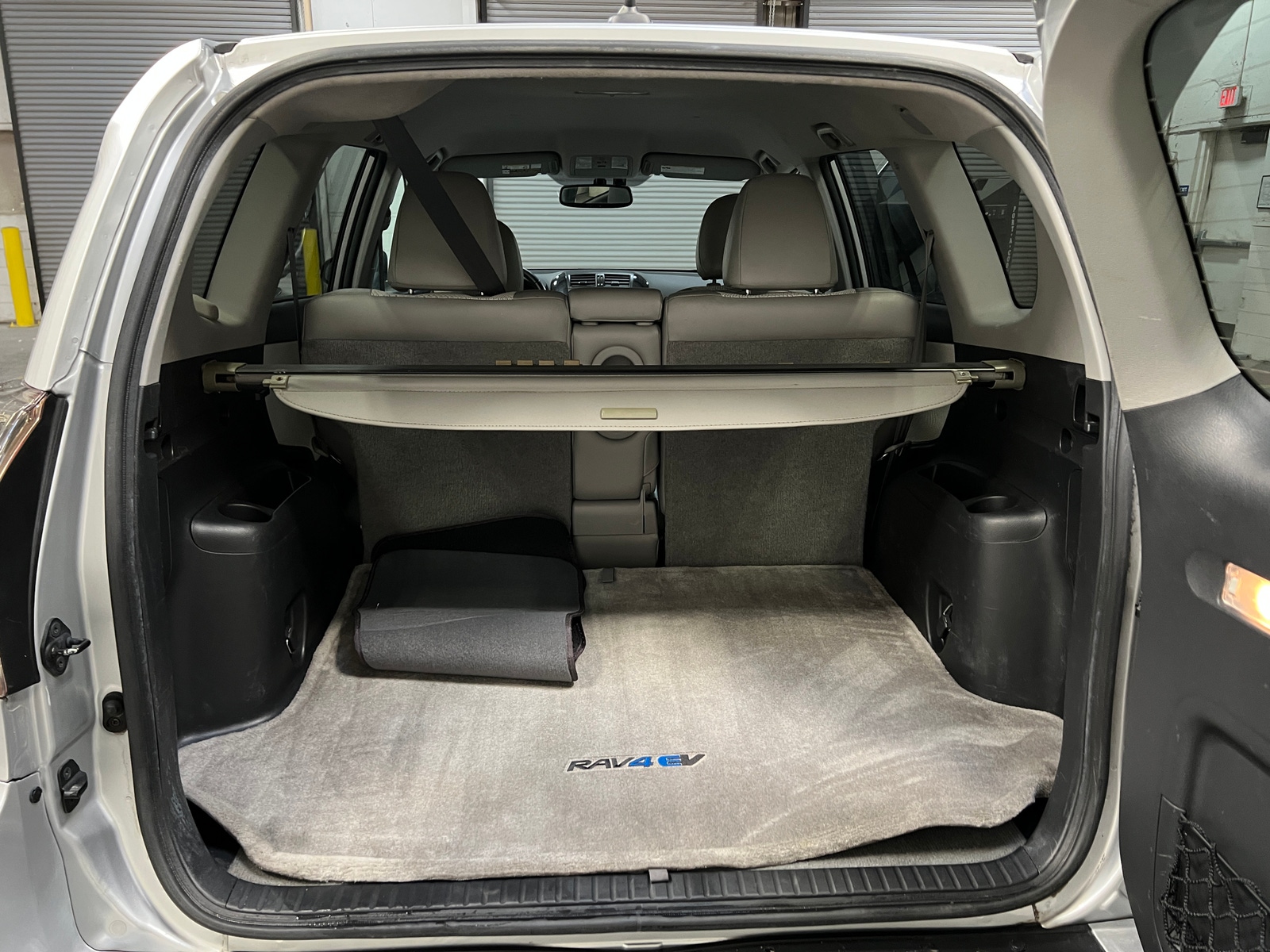 Thumbnail: 2014 Toyota RAV4 - 7