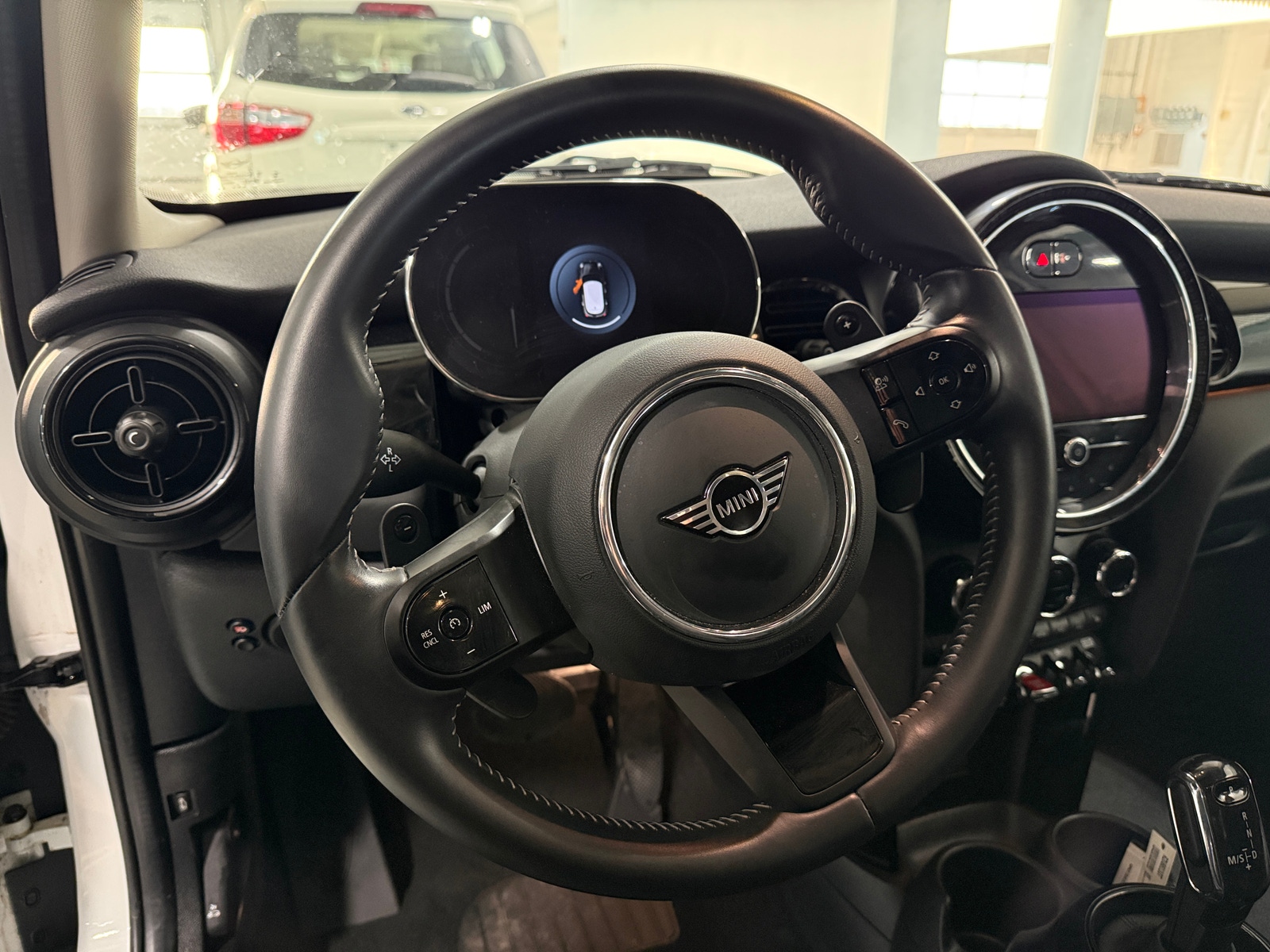 Thumbnail: 2024 MINI Cooper Hardtop - 4