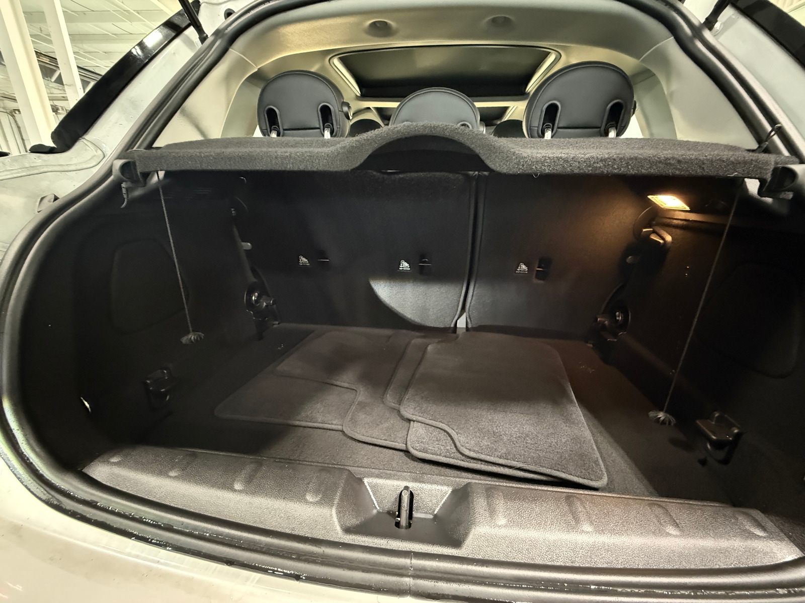 Thumbnail: 2024 MINI Cooper Hardtop - 6