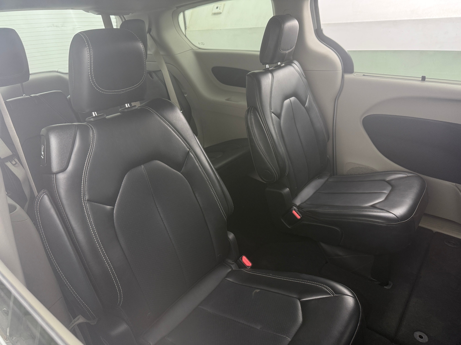 Thumbnail: 2024 Chrysler Pacifica - 5