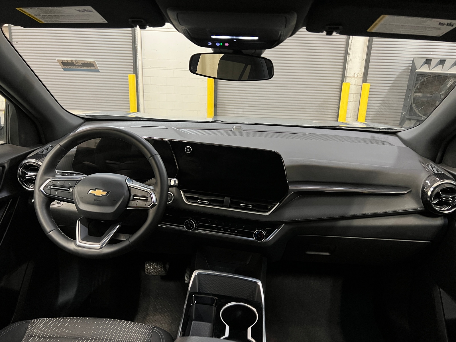 Thumbnail: 2025 Chevrolet Equinox - 3