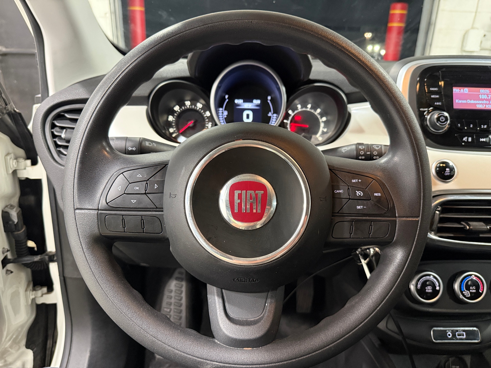 Thumbnail: 2017 Fiat 500X - 5