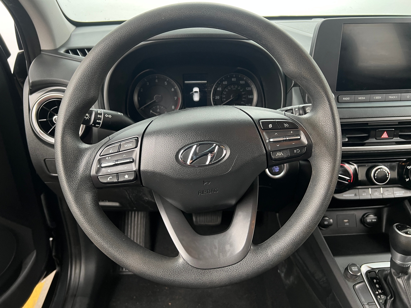 Thumbnail: 2022 Hyundai Kona - 5