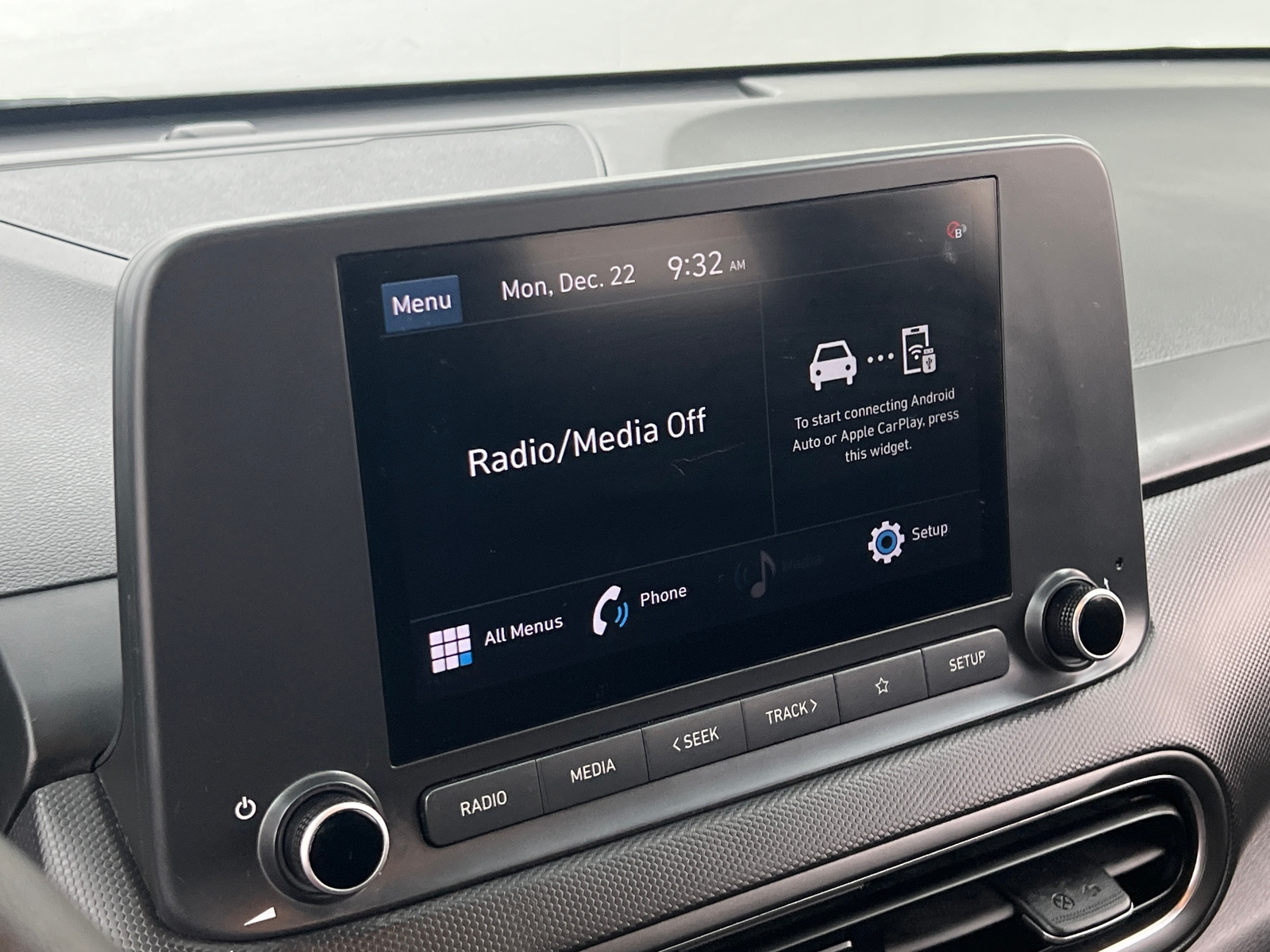 Thumbnail: 2022 Hyundai Kona - 4