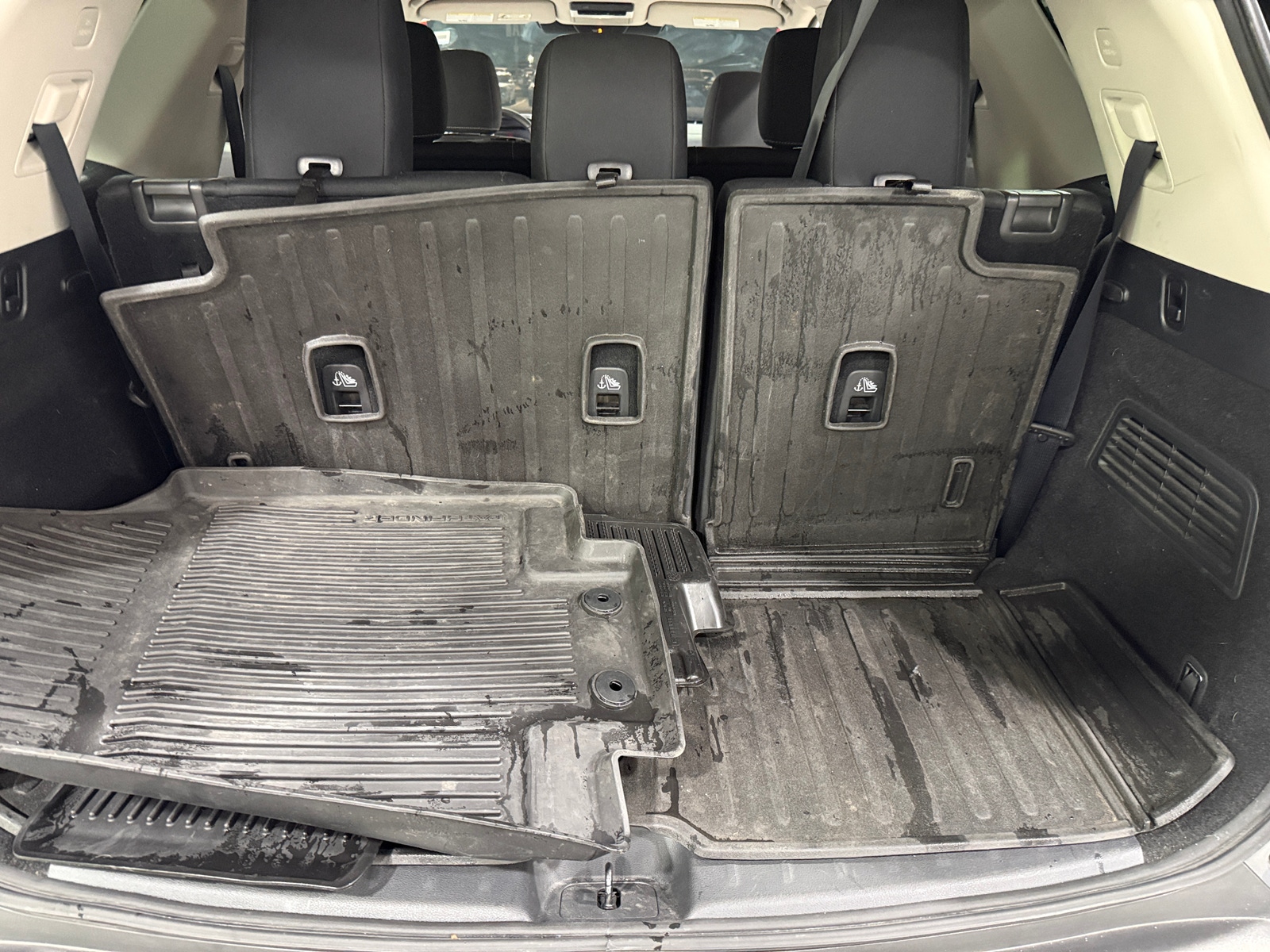 Thumbnail: 2022 Nissan Pathfinder - 7