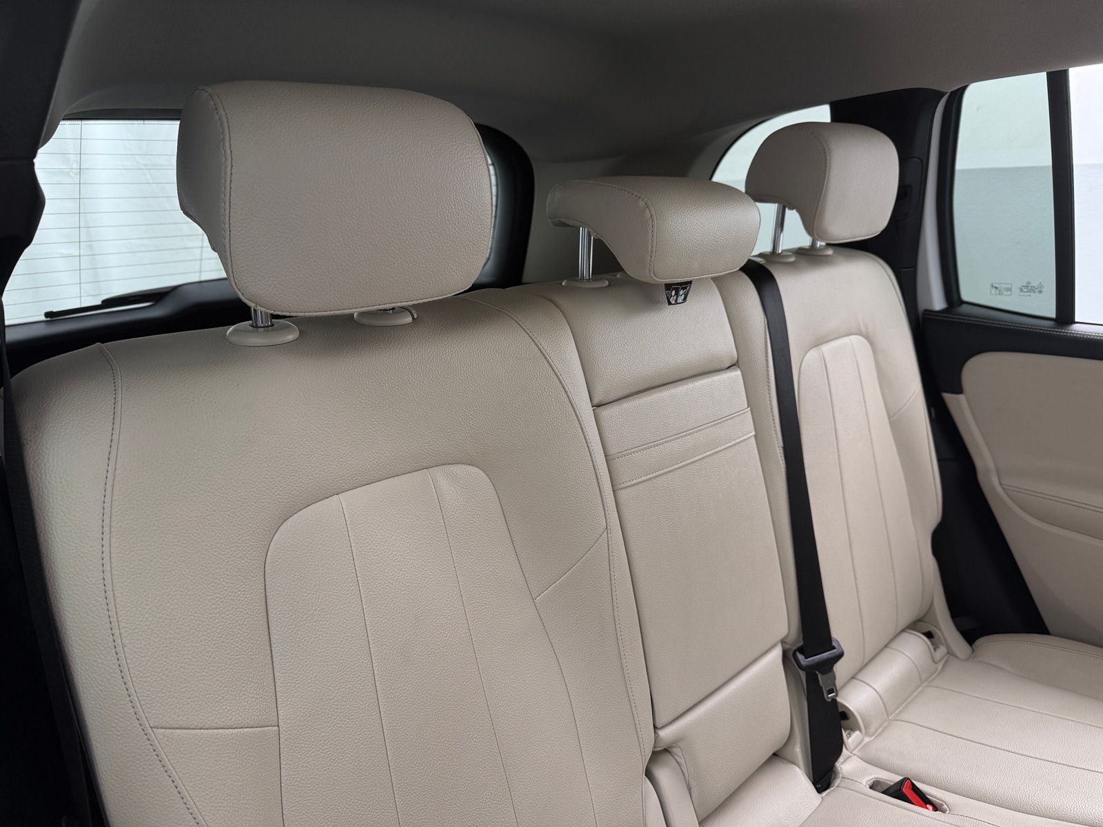 Thumbnail: 2022 Mercedes-Benz GLB - 5