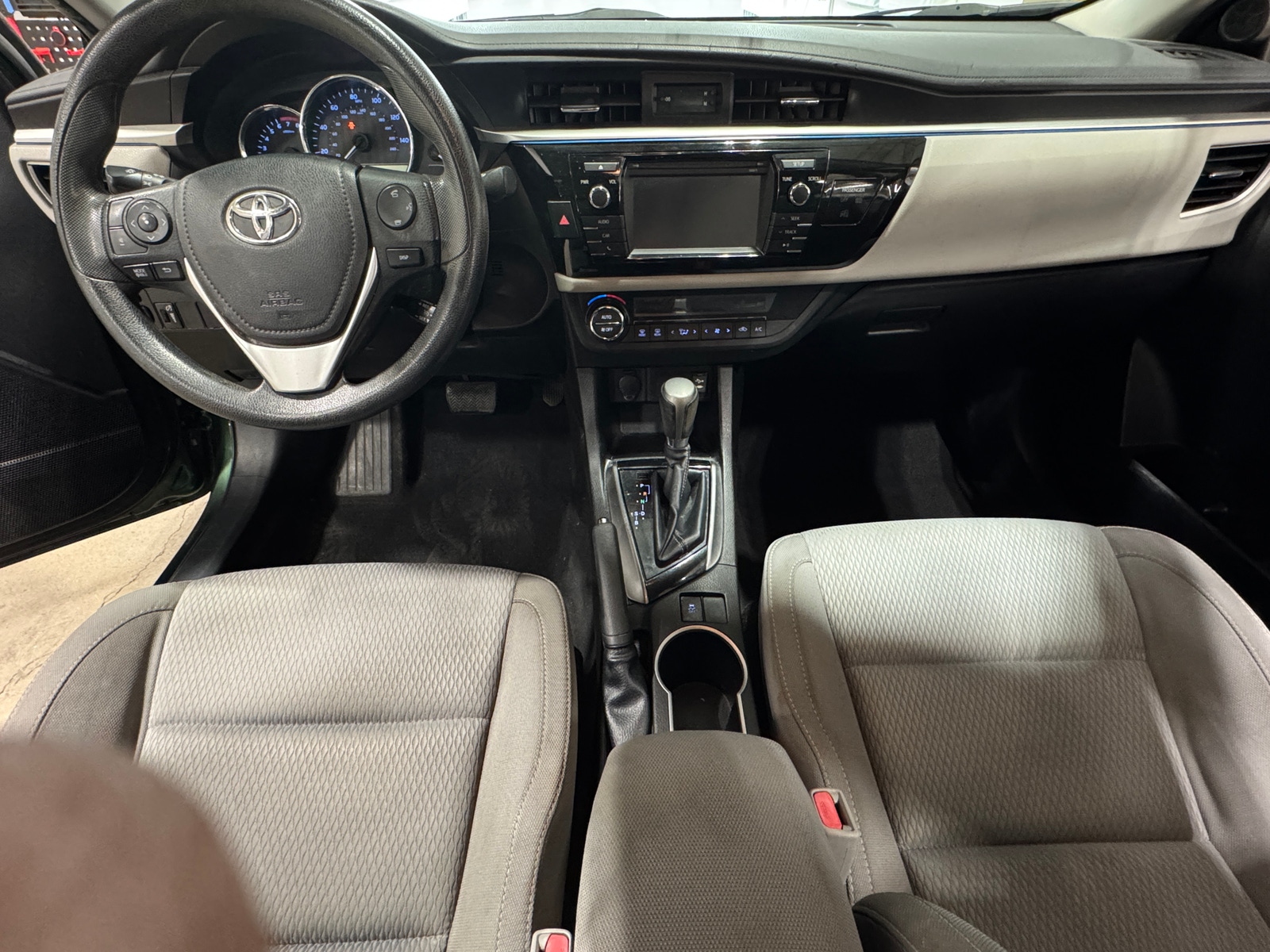 Thumbnail: 2016 Toyota Corolla - 3