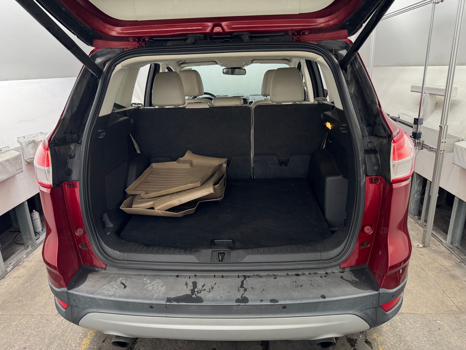 Thumbnail: 2016 Ford Escape - 6