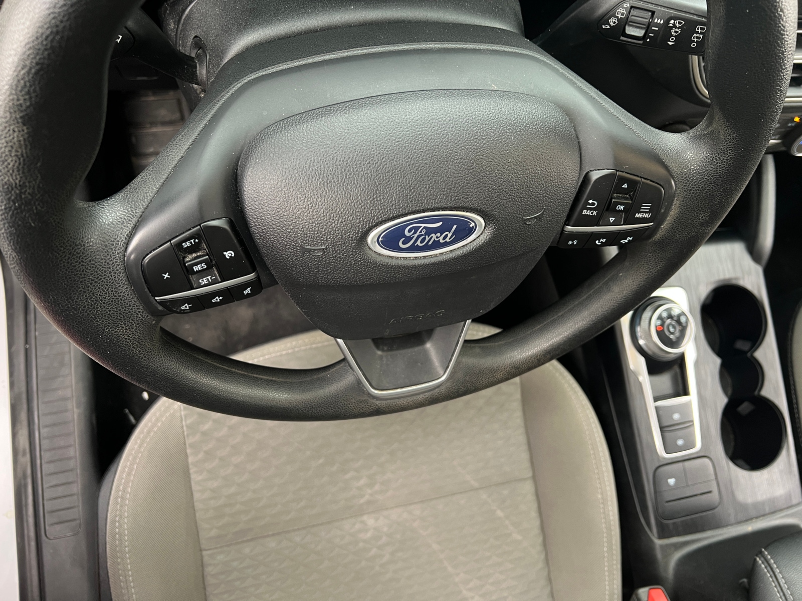 Thumbnail: 2022 Ford Escape - 5