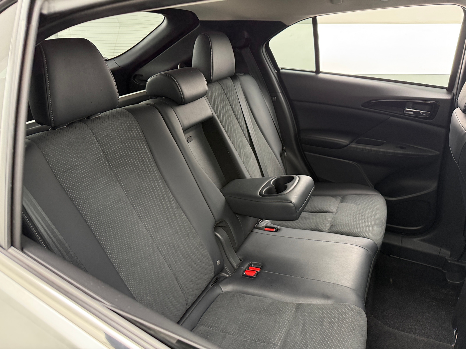 Thumbnail: 2024 Mitsubishi Eclipse Cross - 6