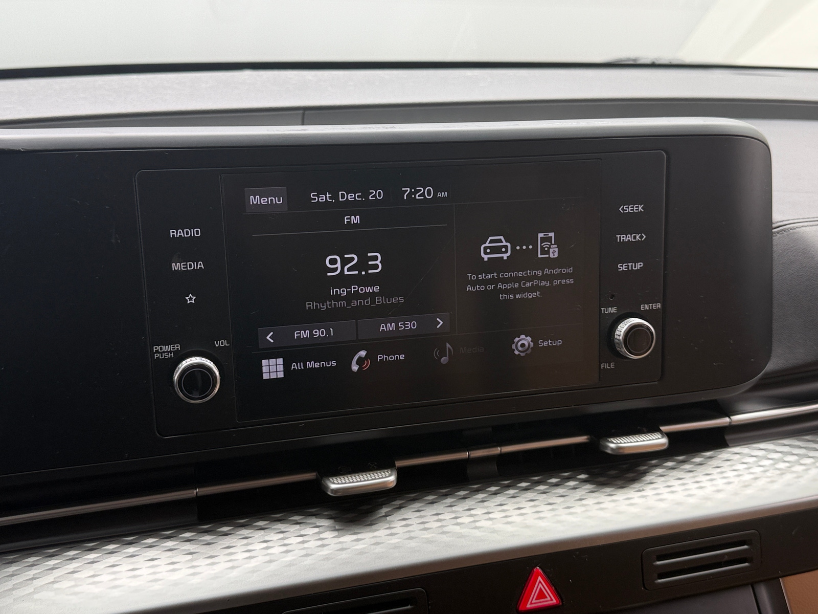 Thumbnail: 2022 Kia Carnival - 4