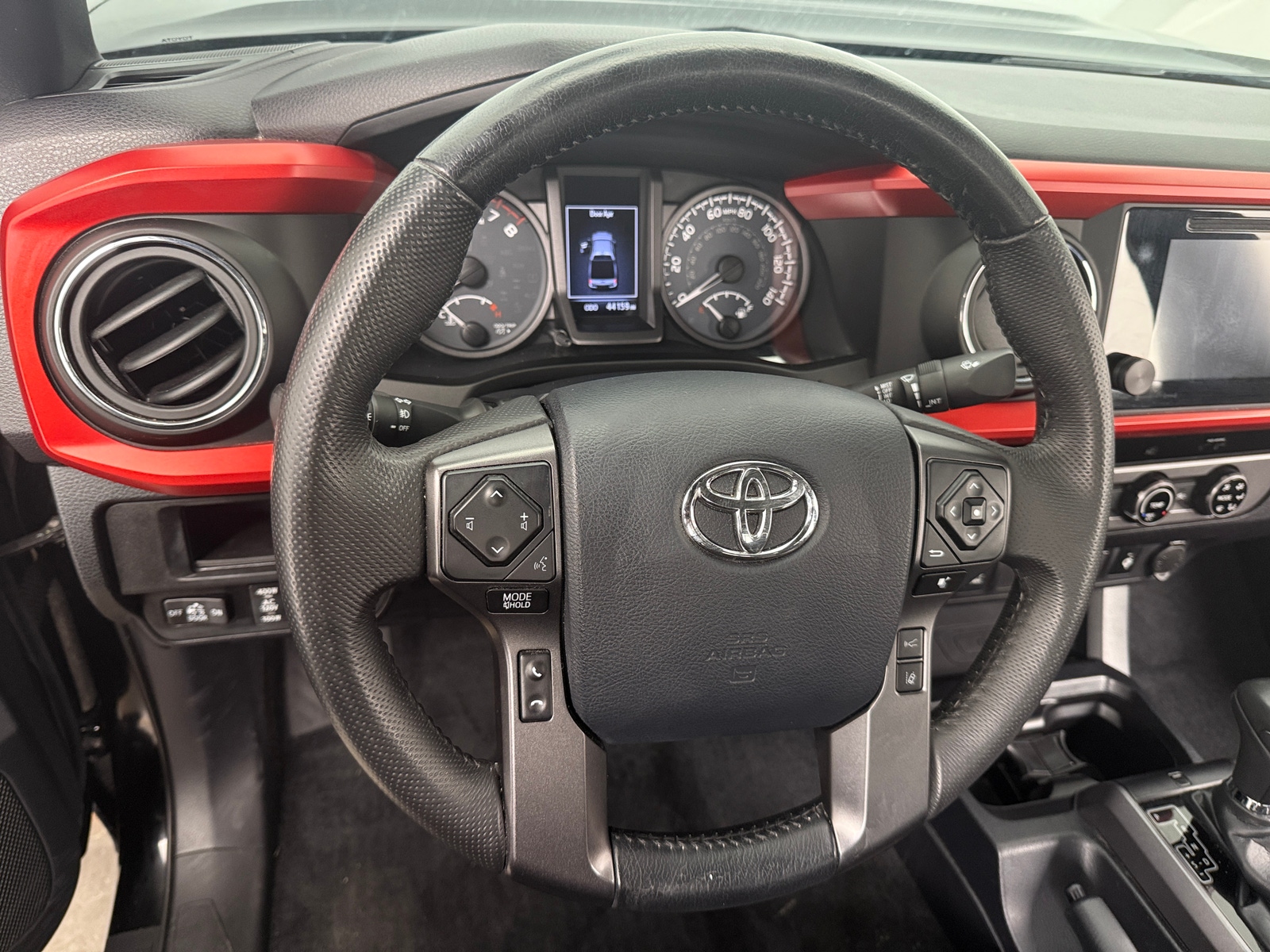 Thumbnail: 2018 Toyota Tacoma - 5