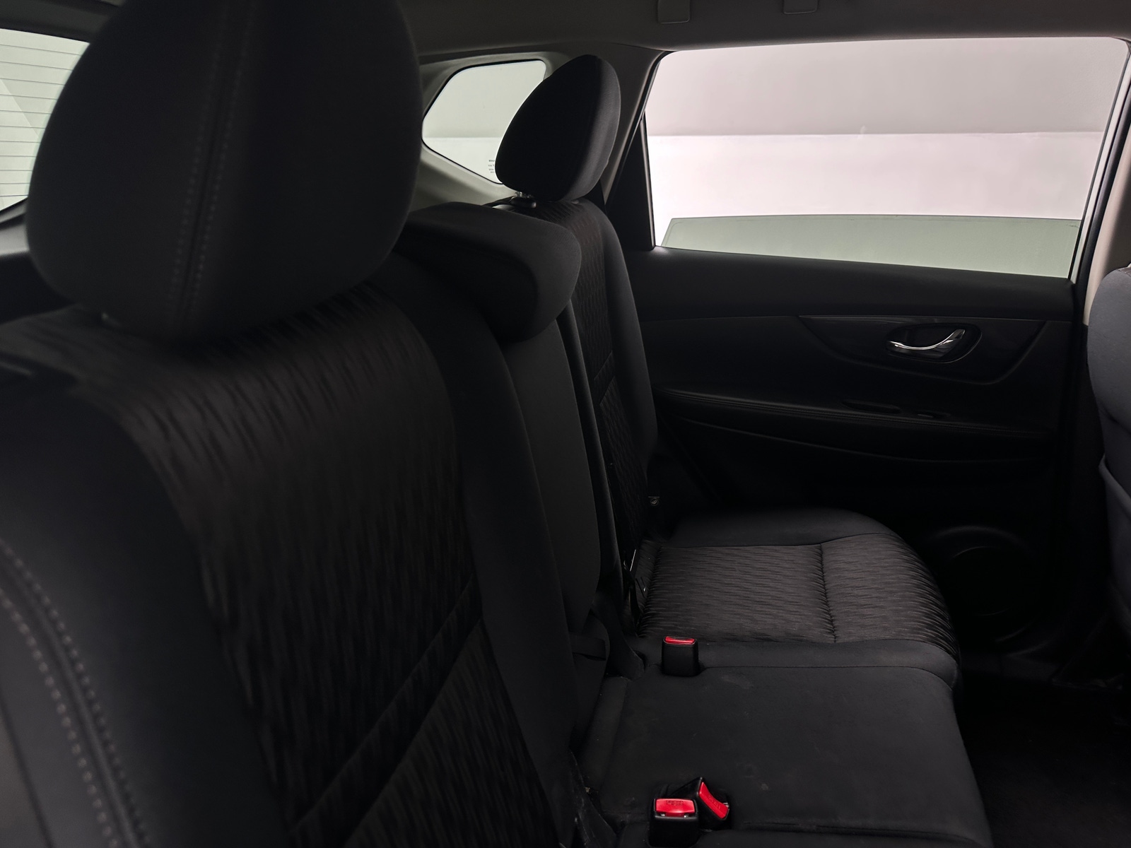 Thumbnail: 2017 Nissan Rogue - 6