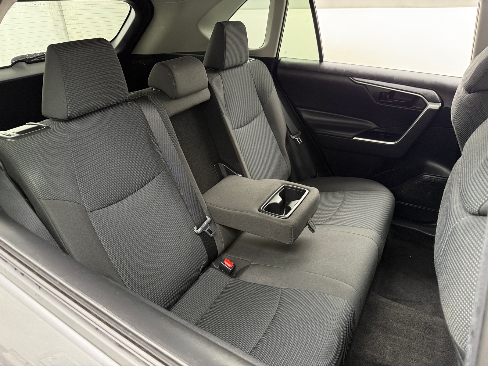 Thumbnail: 2022 Toyota RAV4 - 6