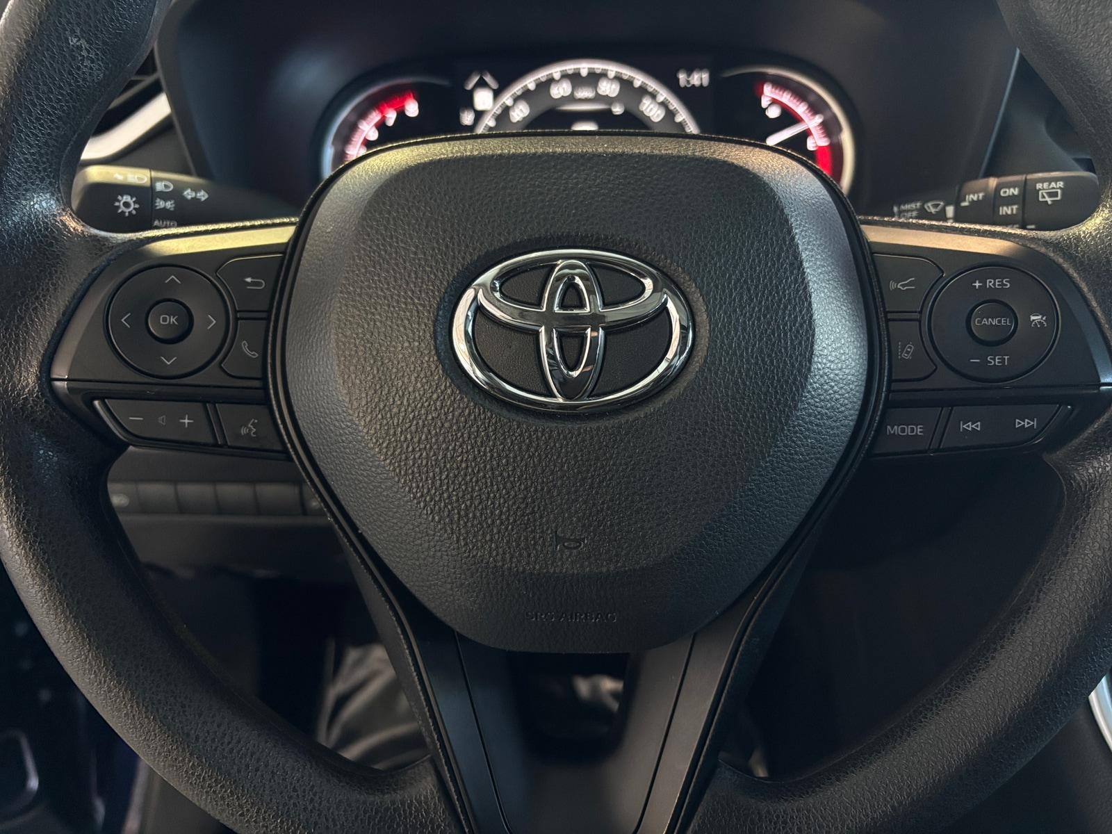 Thumbnail: 2025 Toyota RAV4 - 5